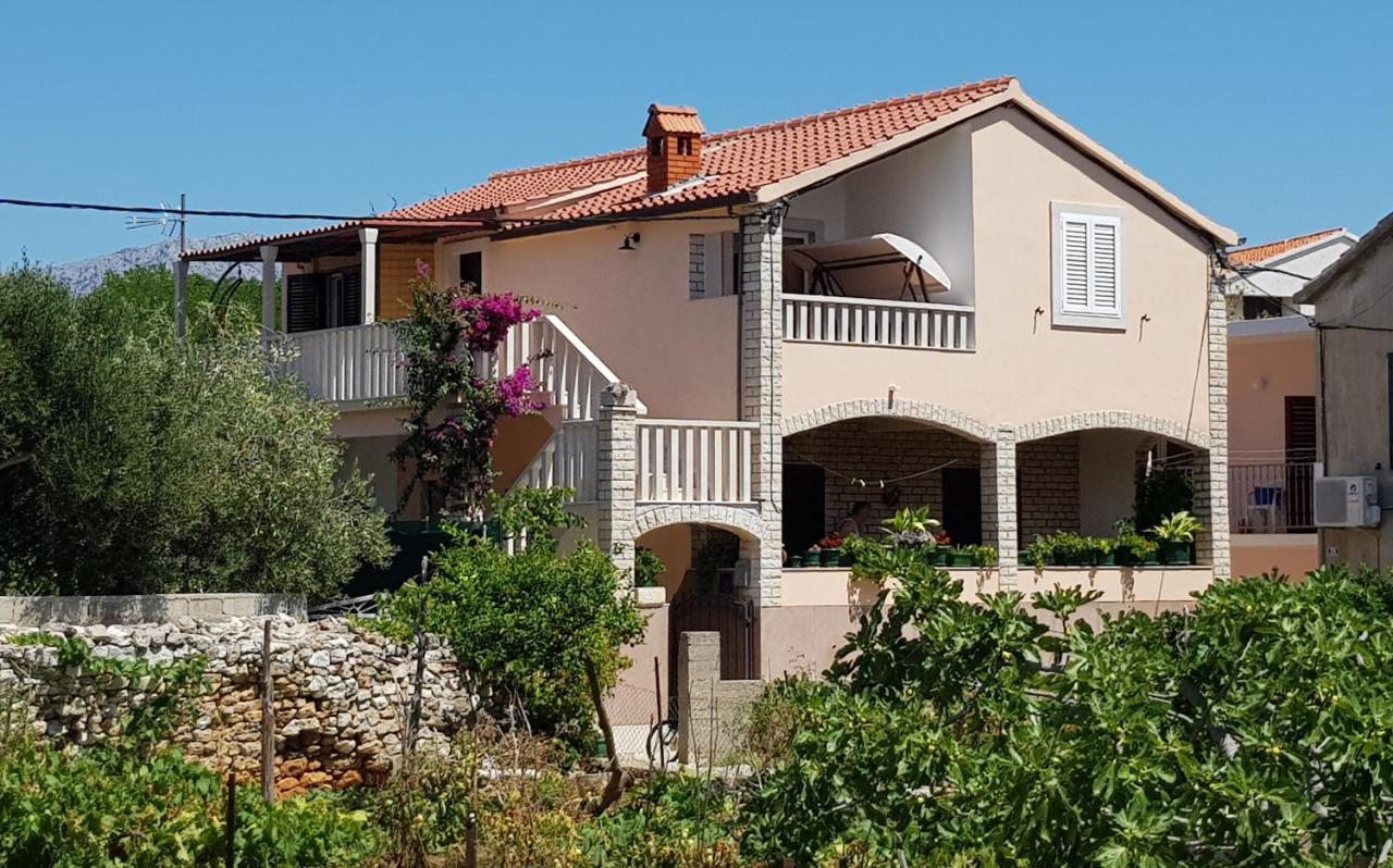 Apartments Mladen Sućuraj Dış mekan fotoğraf